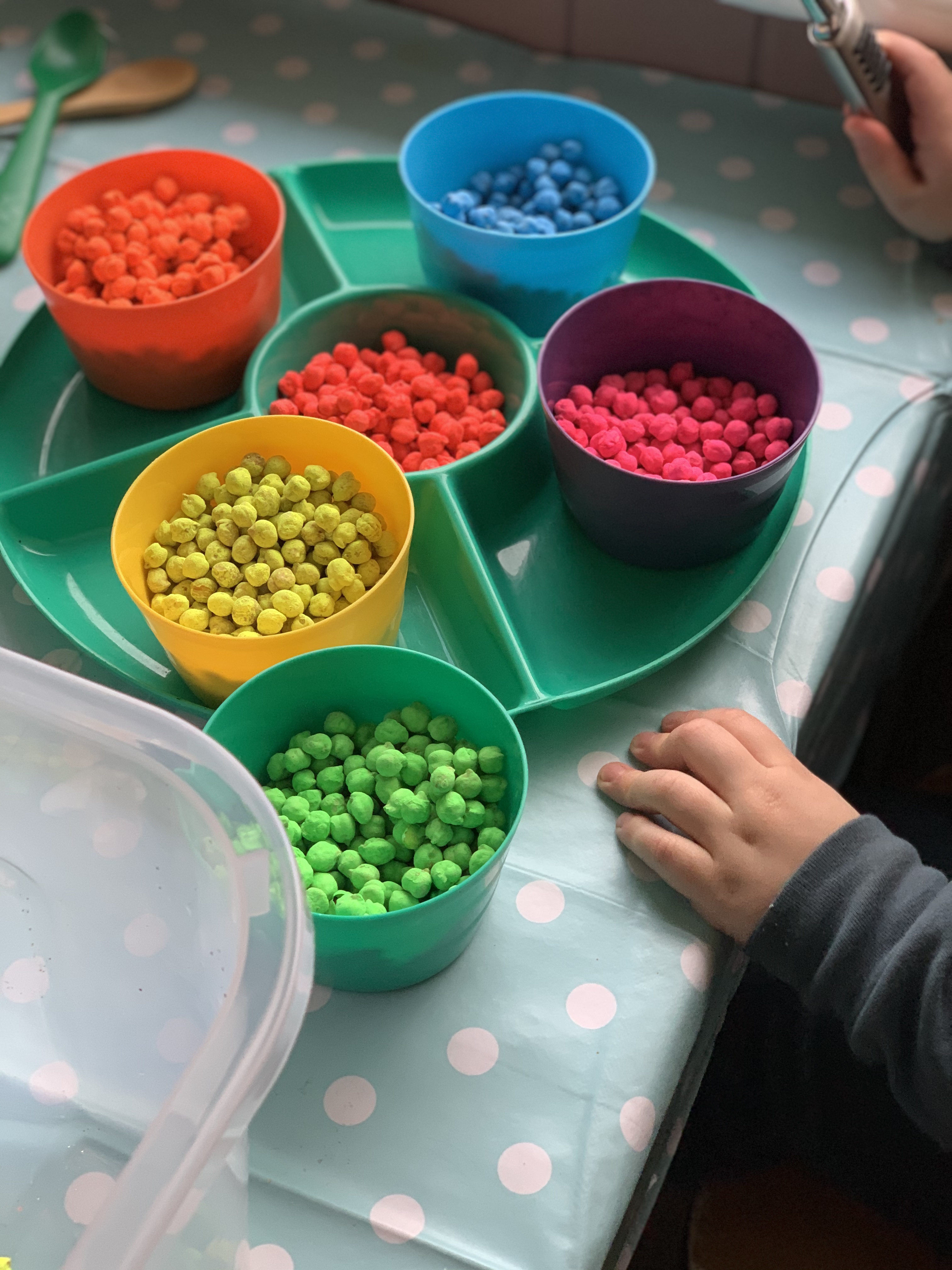 Dyed Chickpeas: Easy to Make for Sensory Play - Friends Art Lab